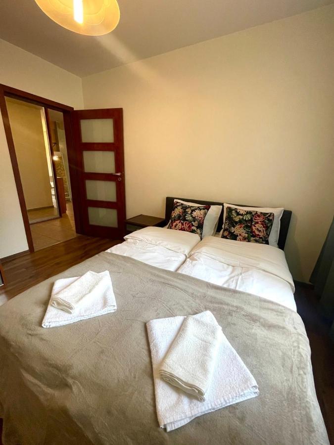 ורשה Apartamenty Na Ogrodowa מראה חיצוני תמונה