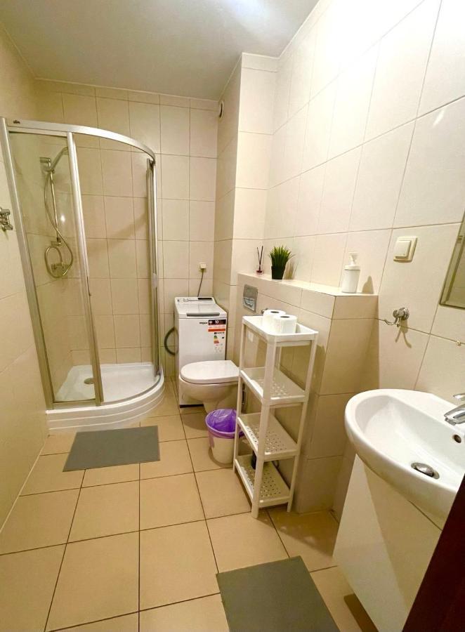 ורשה Apartamenty Na Ogrodowa מראה חיצוני תמונה
